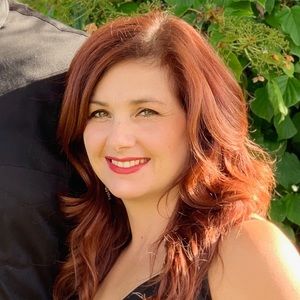 Meet your Posher, Carrie